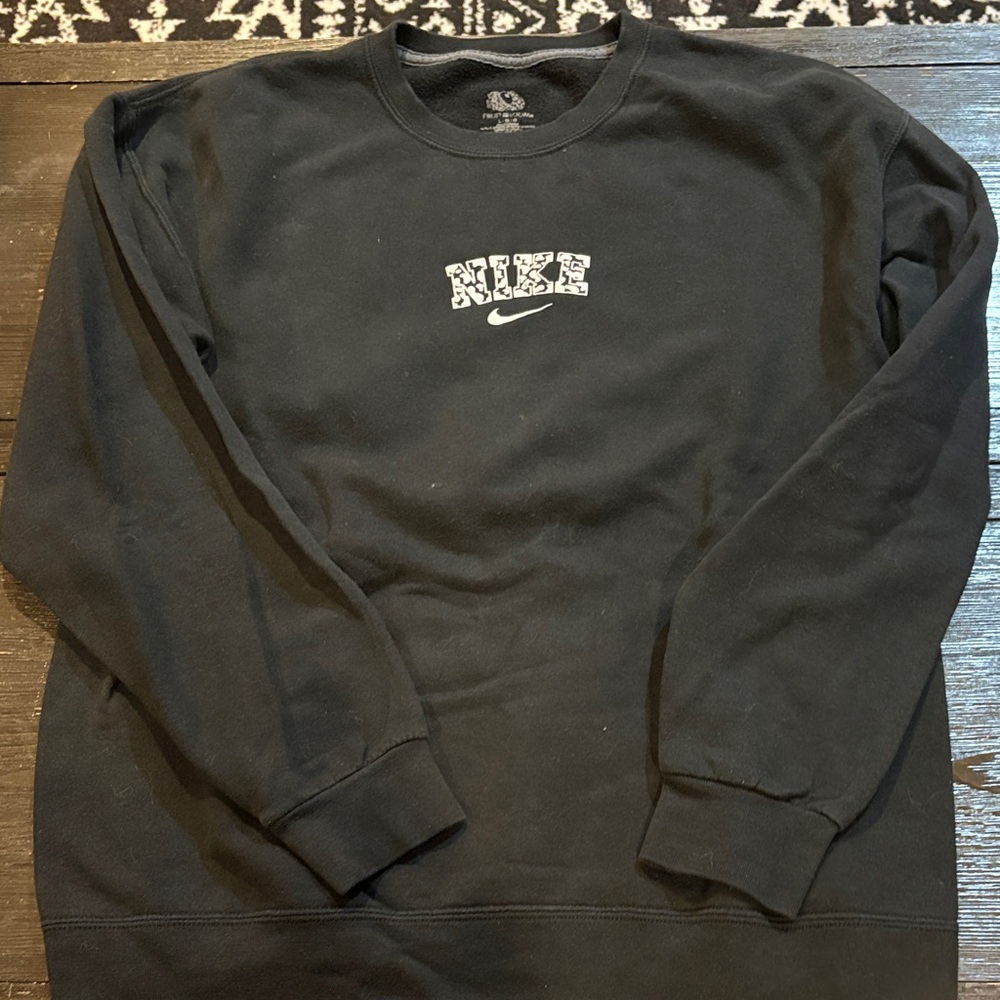 Fruit of the Loom Black Sweatshirt